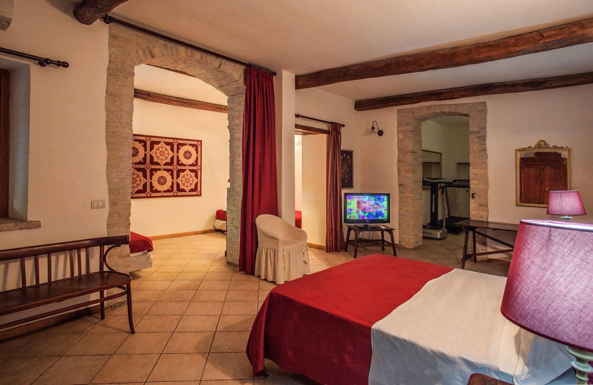 Corte Cristina & Suites Quartucciu Kültér fotó